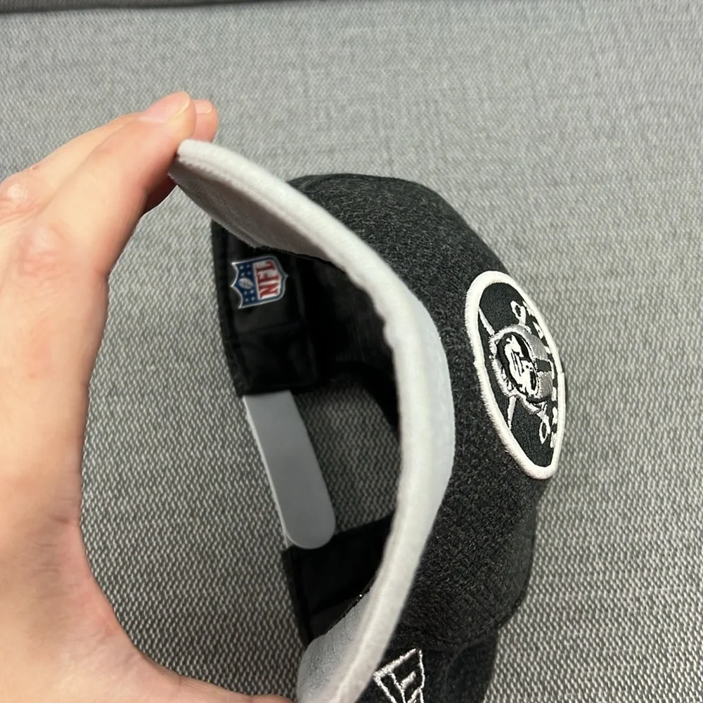 Oakland Raiders Logo NFL New Era 9Fifty Gray SnapBack Adjustable Cap Hat‎ OS